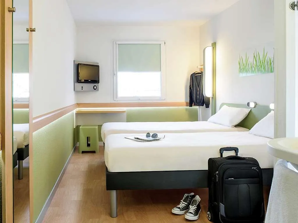 ** Hotel Ibis Budget Cannes Mougins France