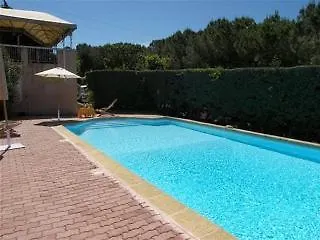 Ibis Budget Cannes Mougins 2*,